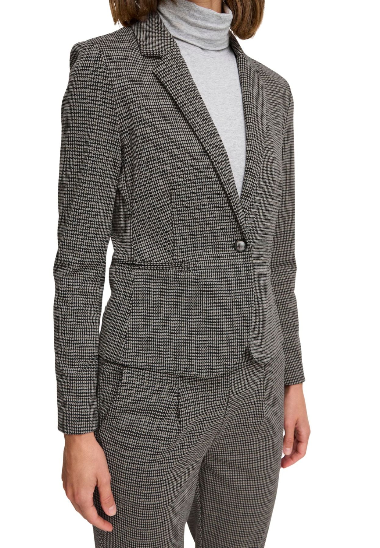 20815719 - GIACCA - BYOUNG