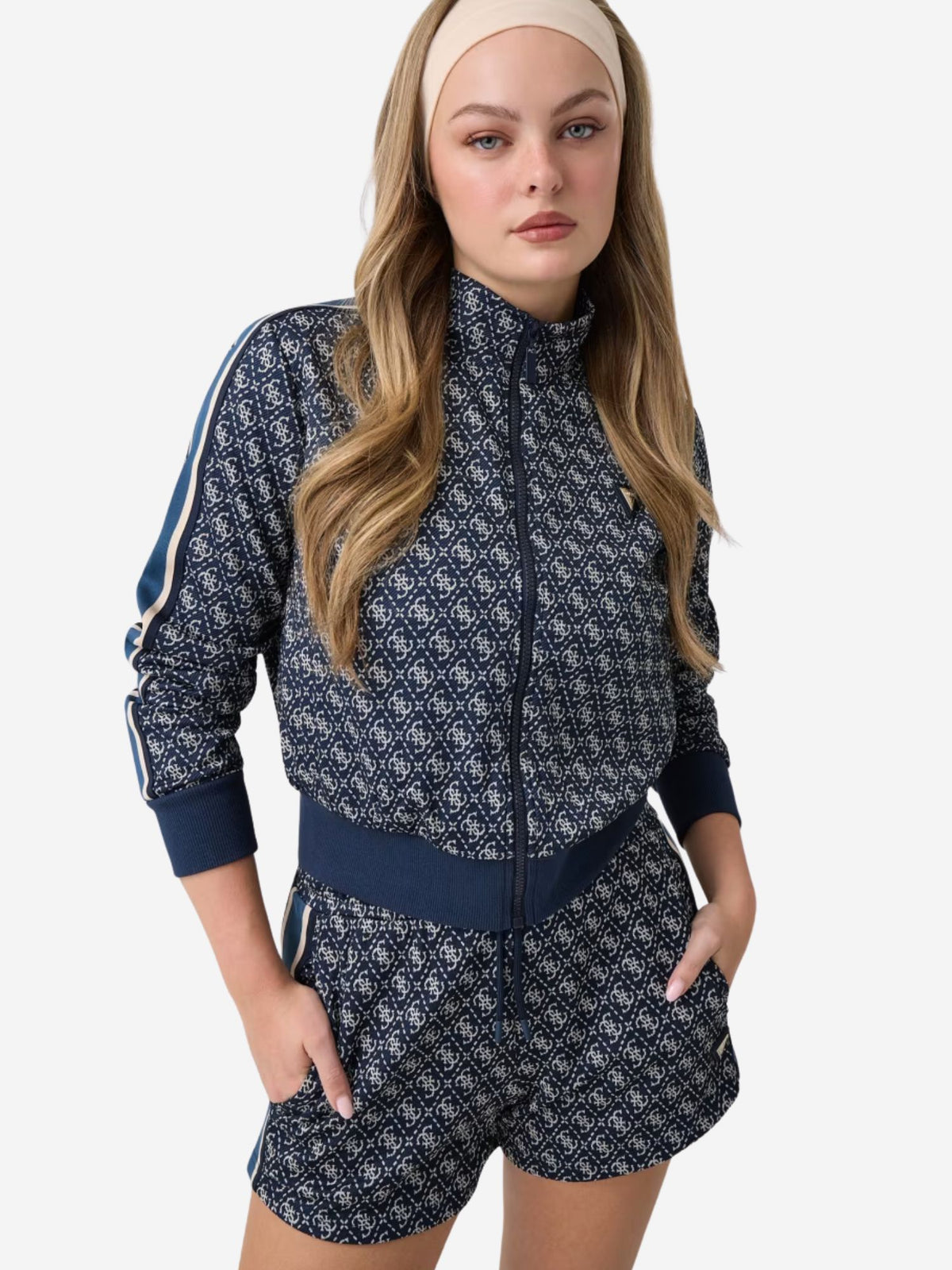 V6YQ28K5183 - Maglia - Guess Activewear