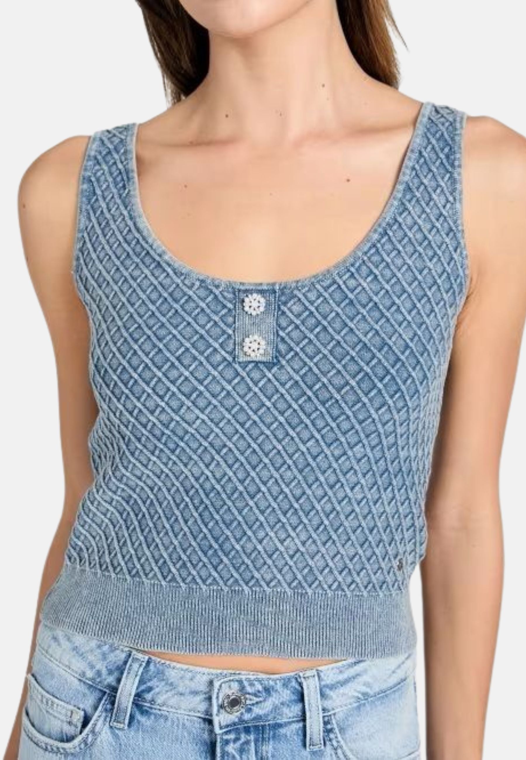 W6RR28Z3P41 - Top - guess