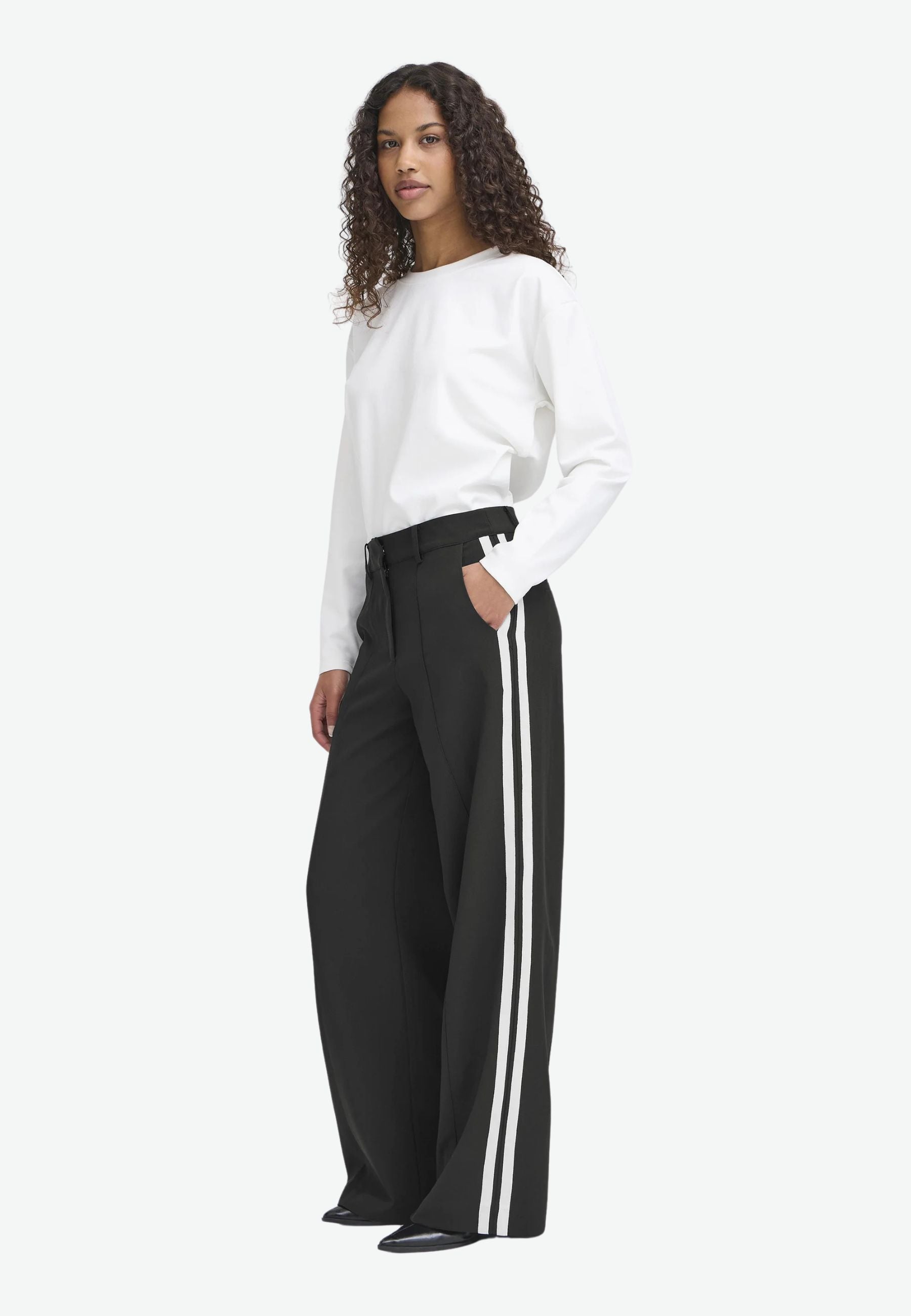 20124086 - Pantaloni - ICHI