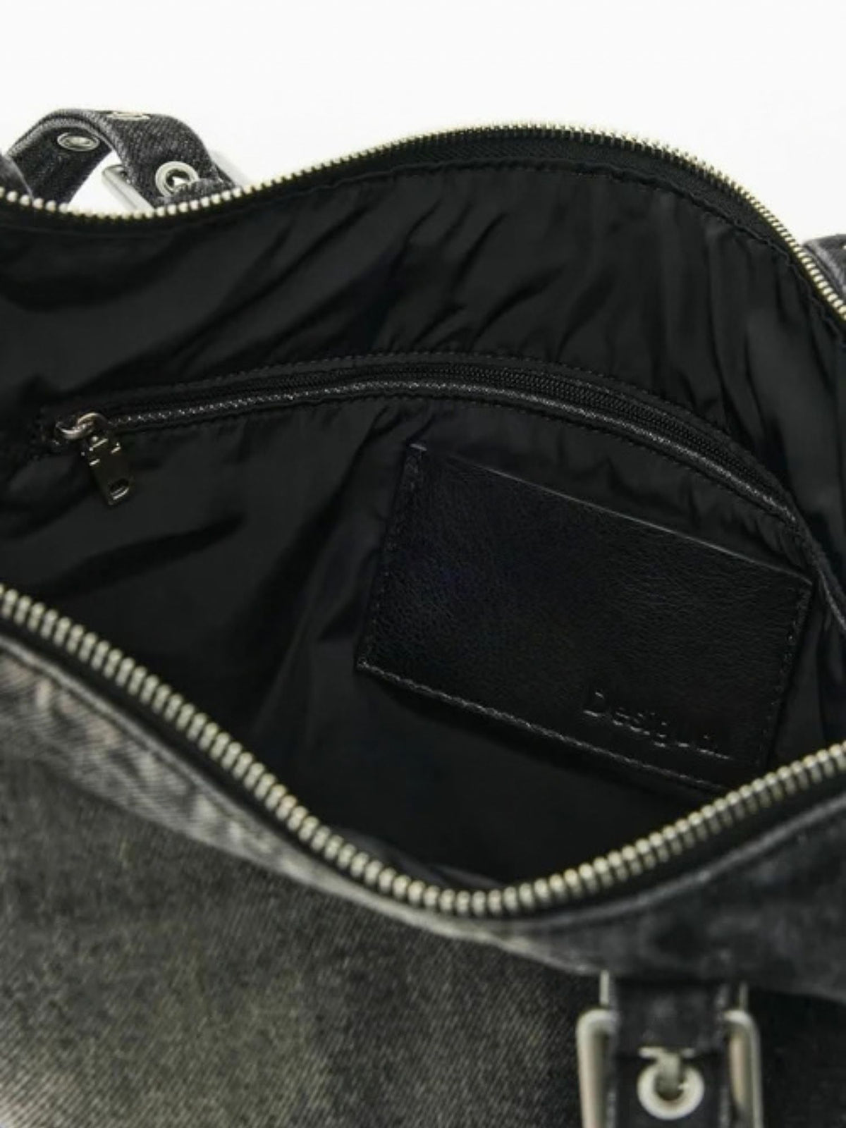 26WAXD06 - Borsa - DESIGUAL