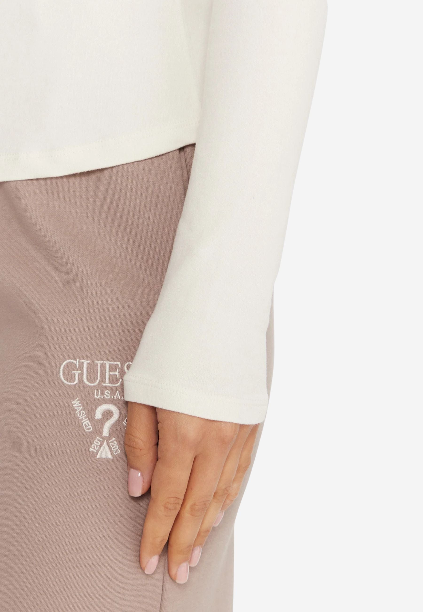 V5BP10KCBF1 - Maglia - guess