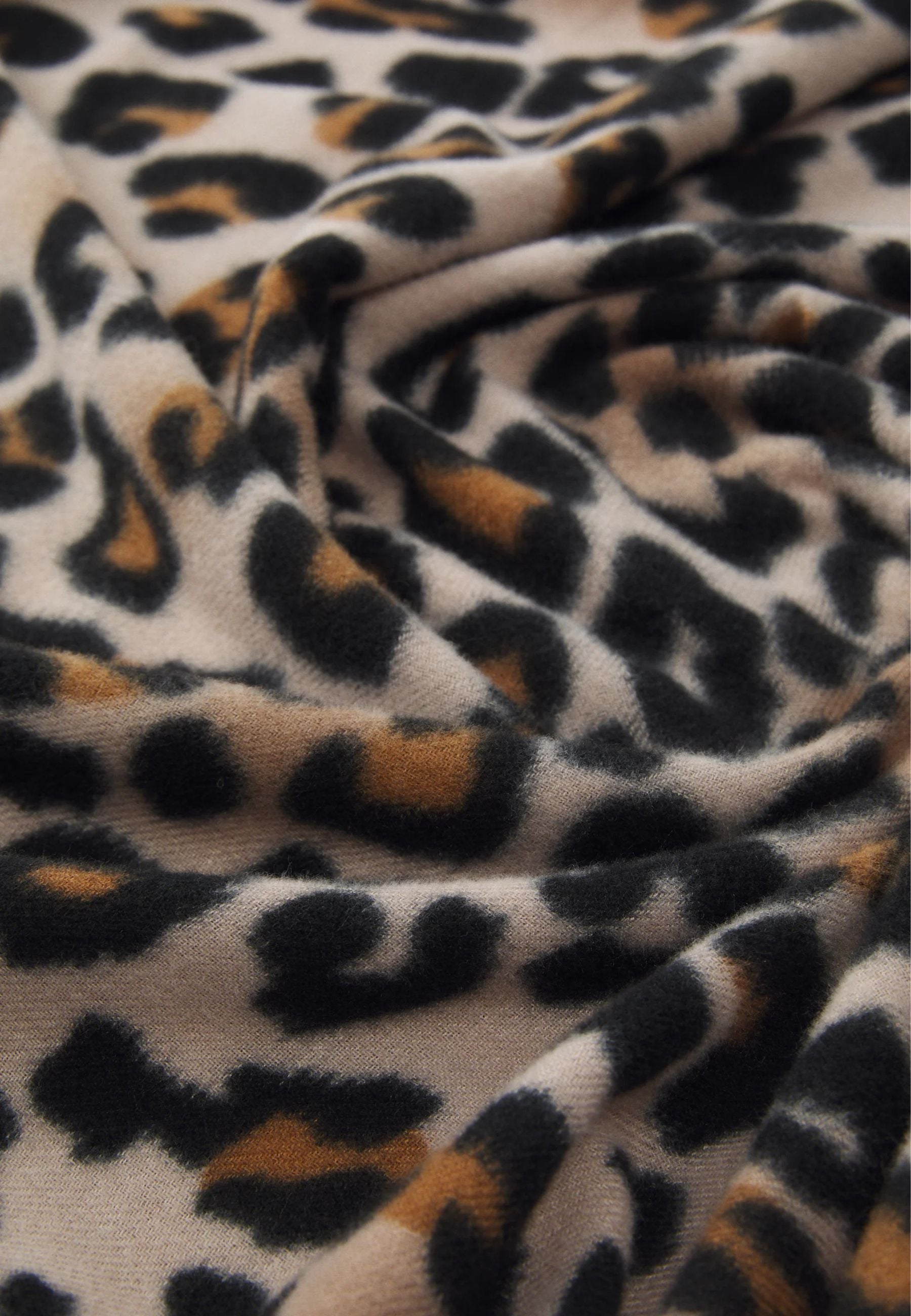 AW5409POL03 - Sciarpa - guess