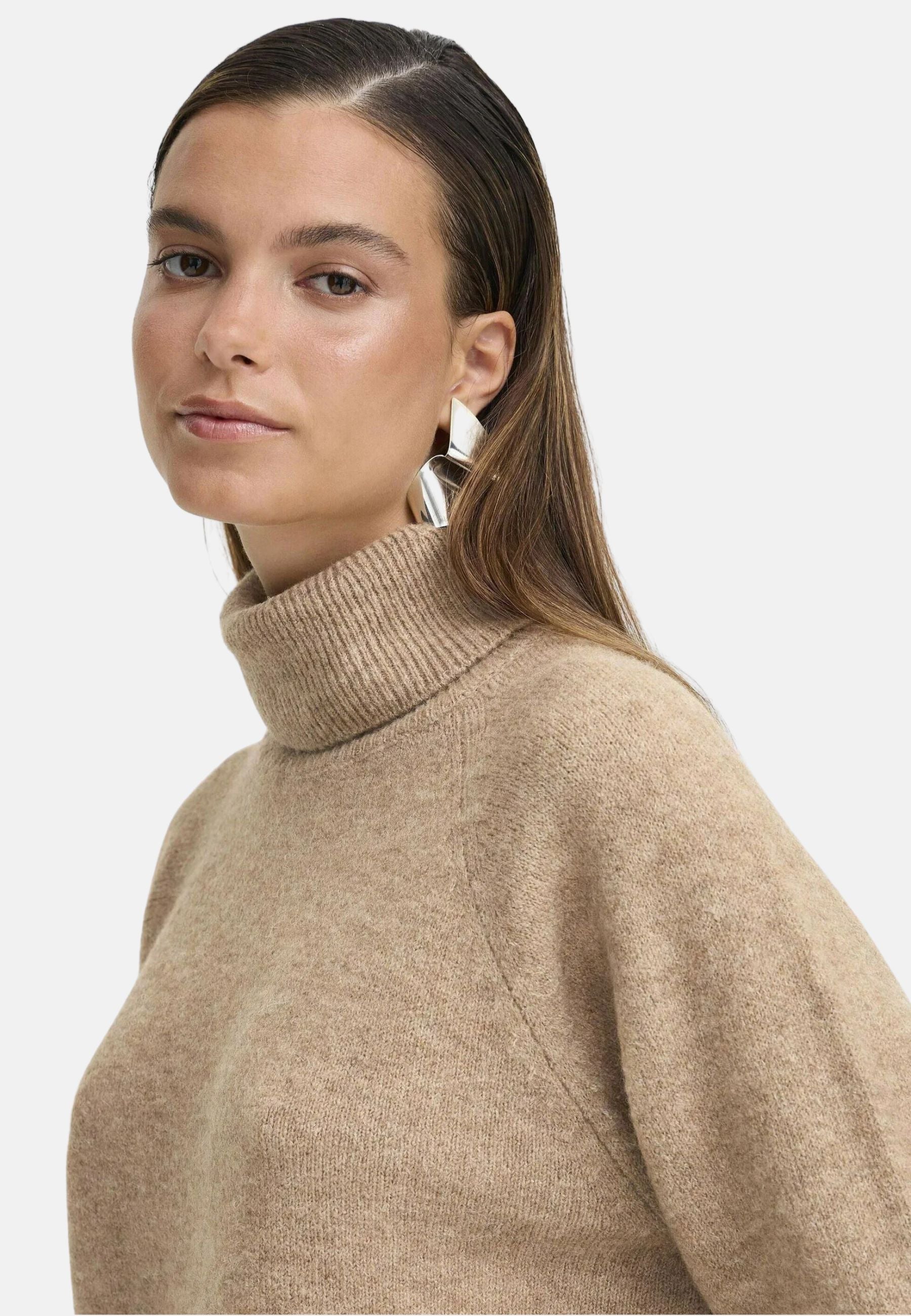 20817107 - Maglia - B.young