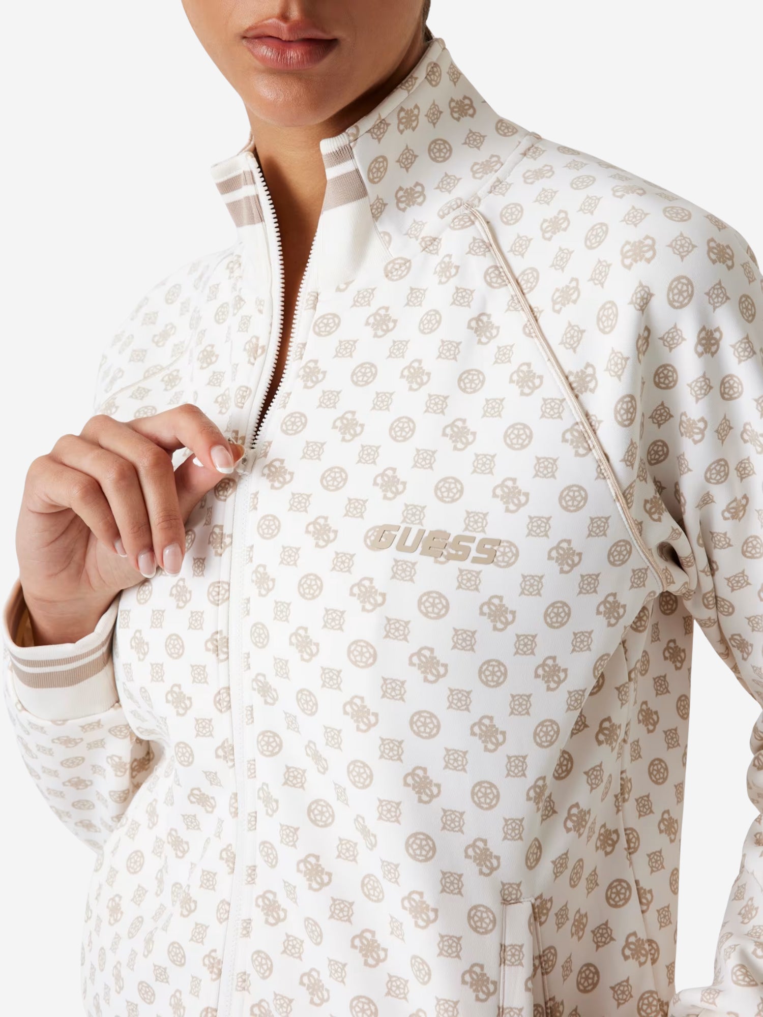 V5YQ03KB212 - Maglia - guess