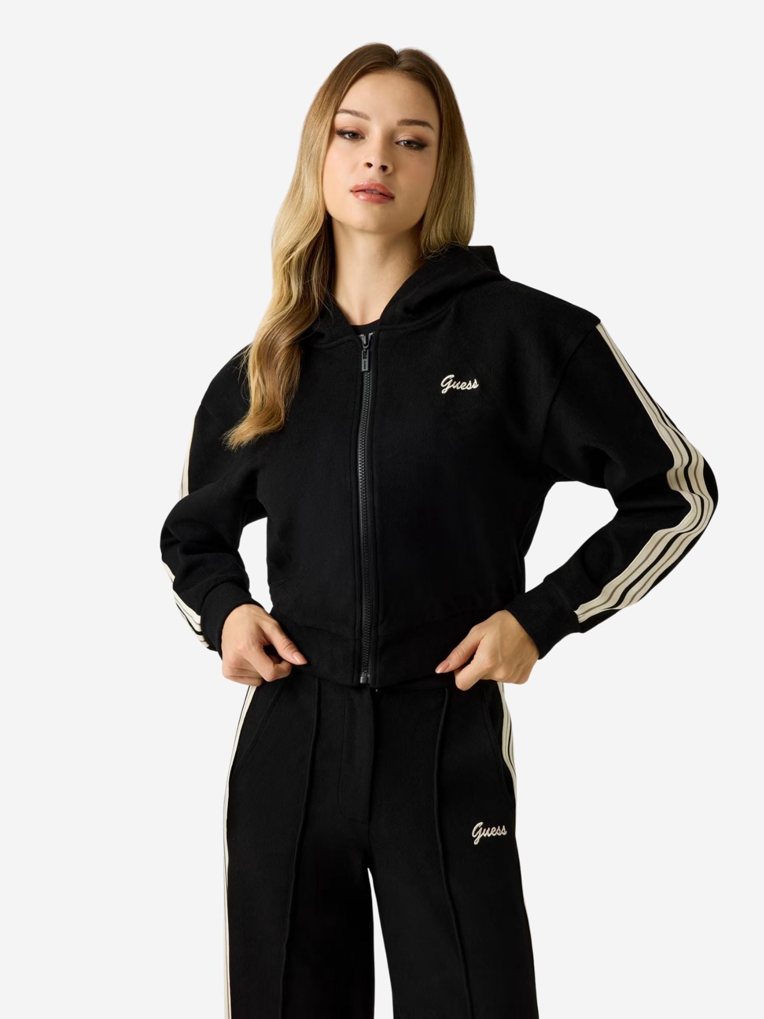 v5bq17kcx52 - Felpa - guess