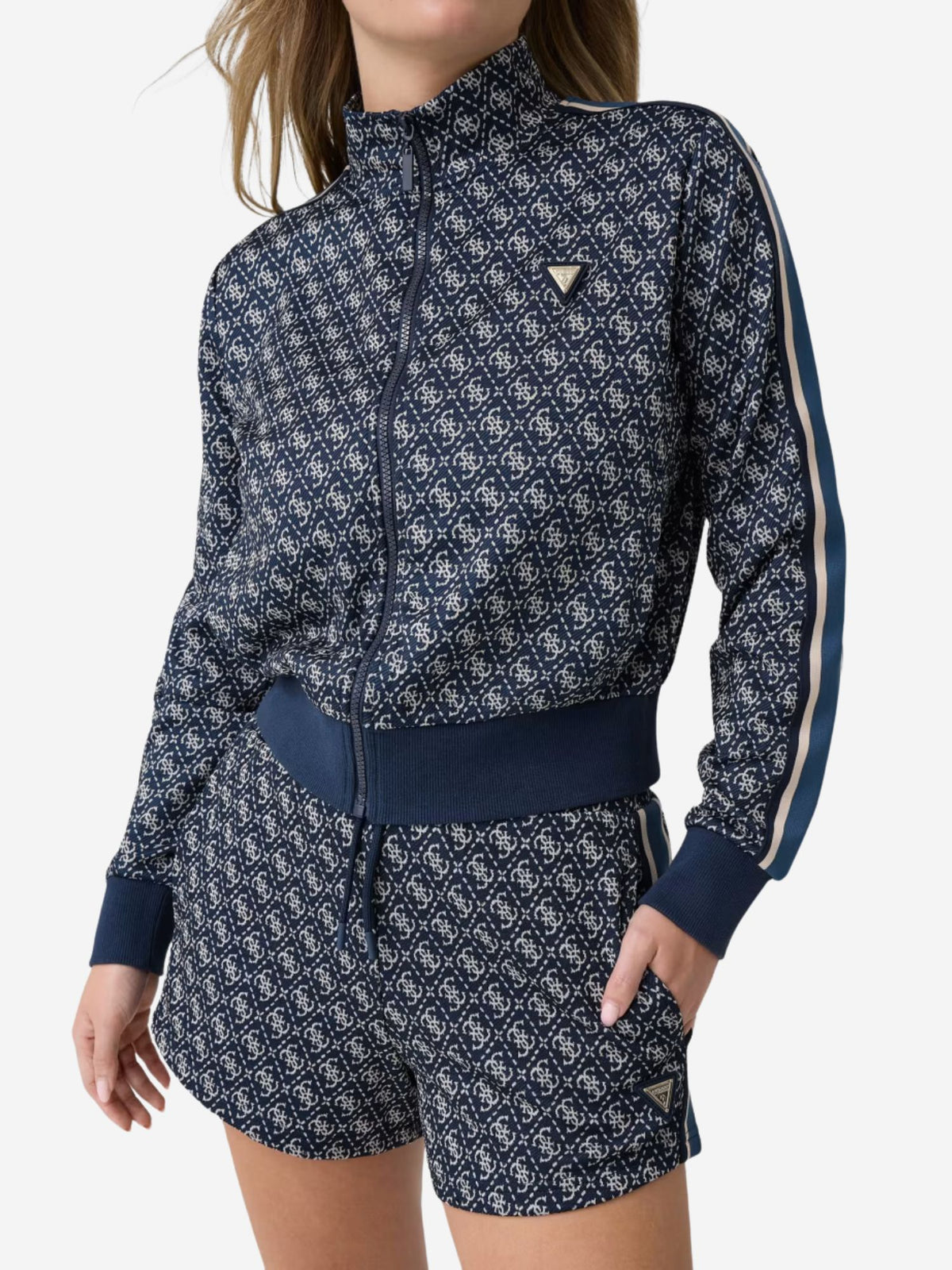 V6YQ28K5183 - Maglia - Guess Activewear