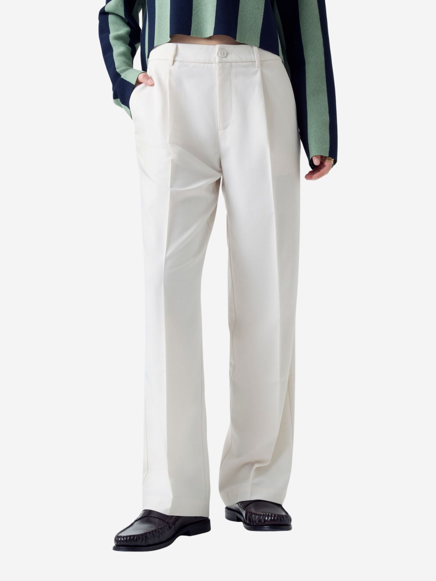 GJ-W5BB44W4882 - Pantaloni - guess