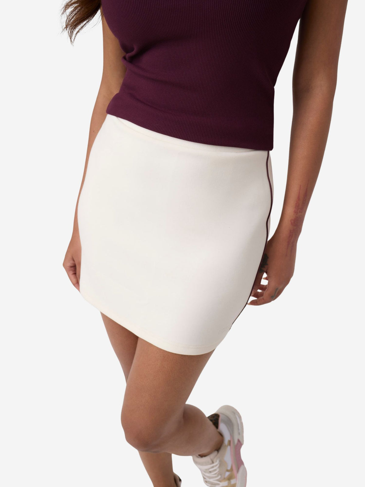 V6BD02K6268 - Gonne - Guess Activewear