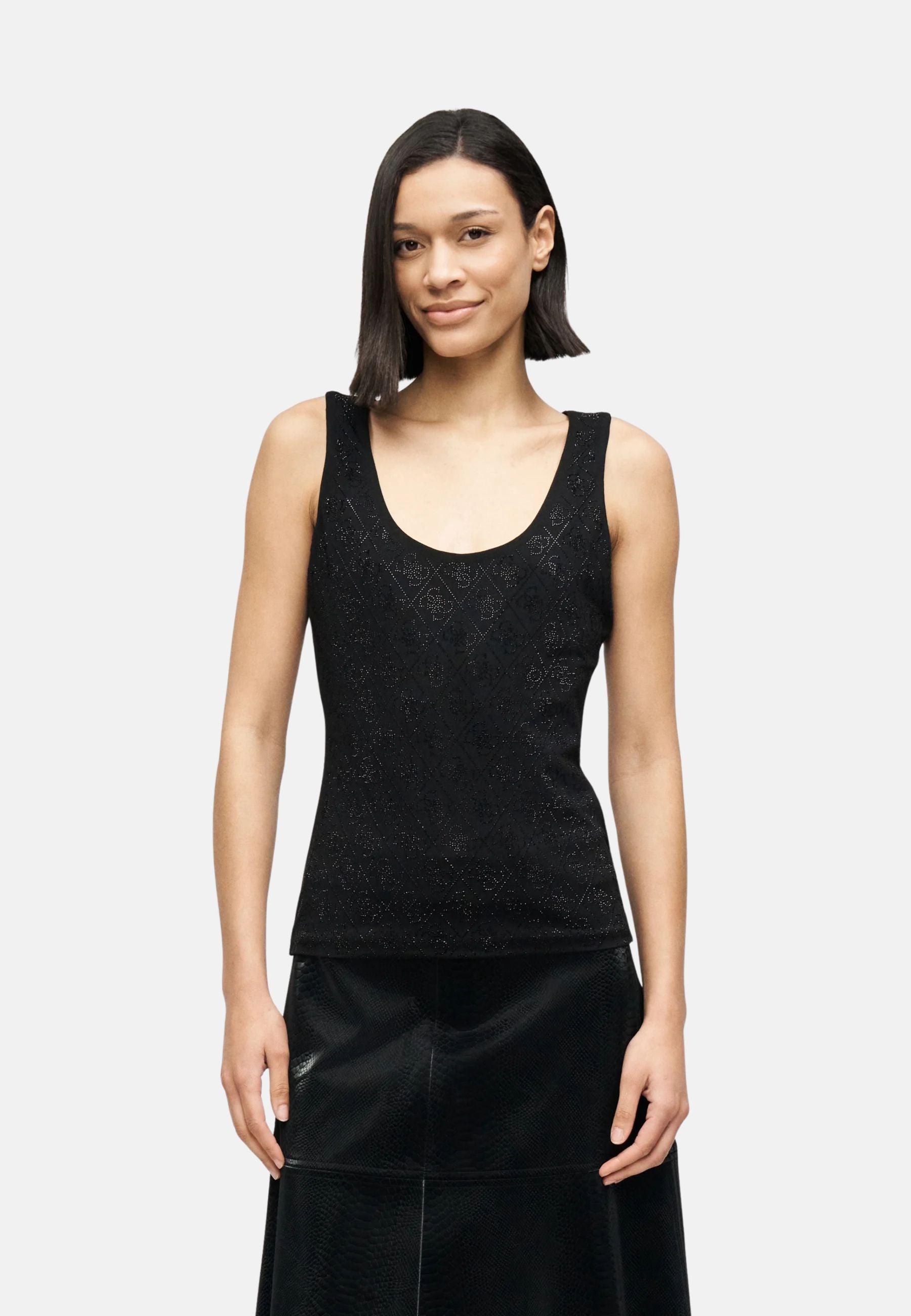 W6GP10K2932 - Top - guess