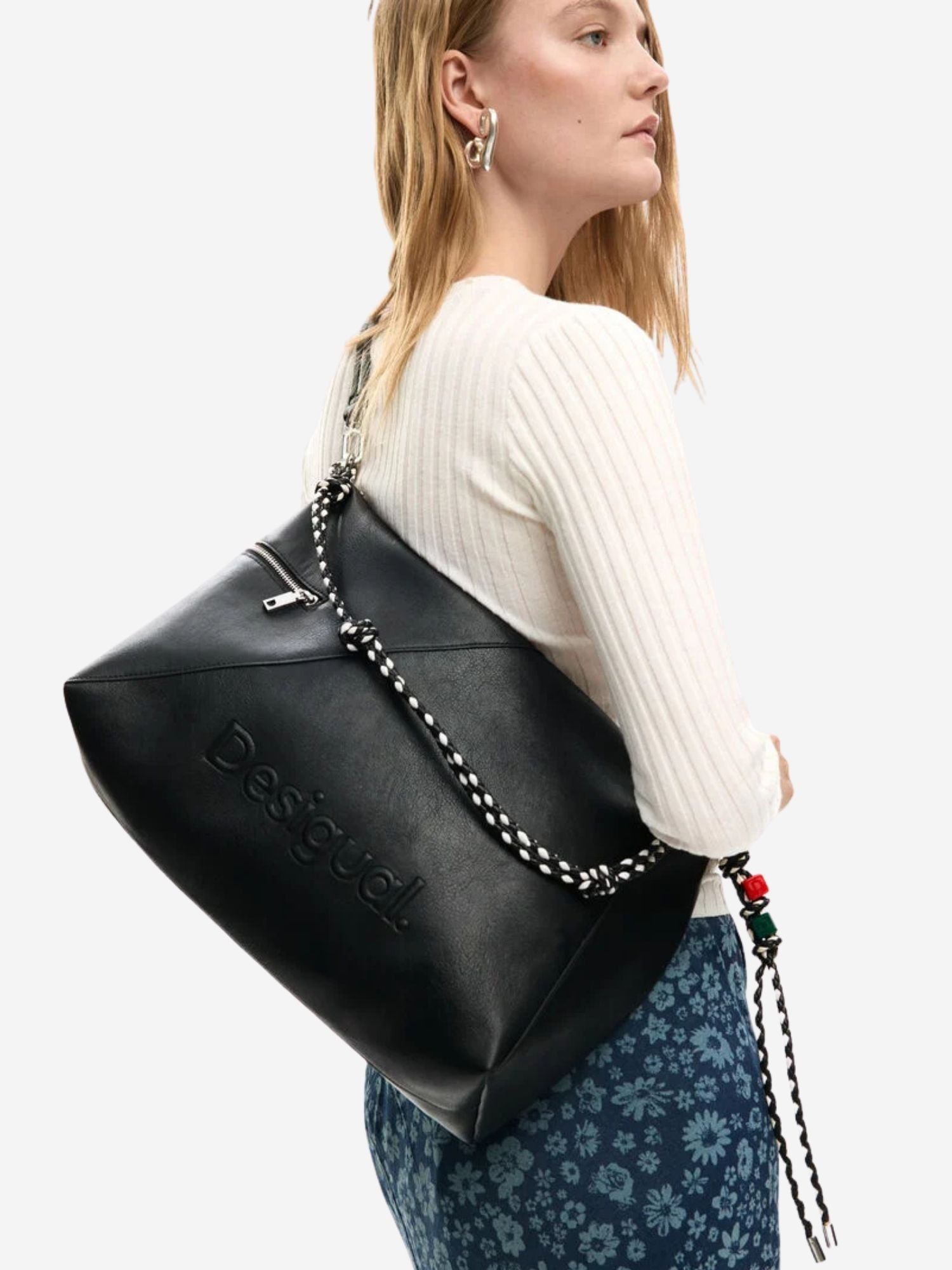 26SAXP66 - Borsa - DESIGUAL